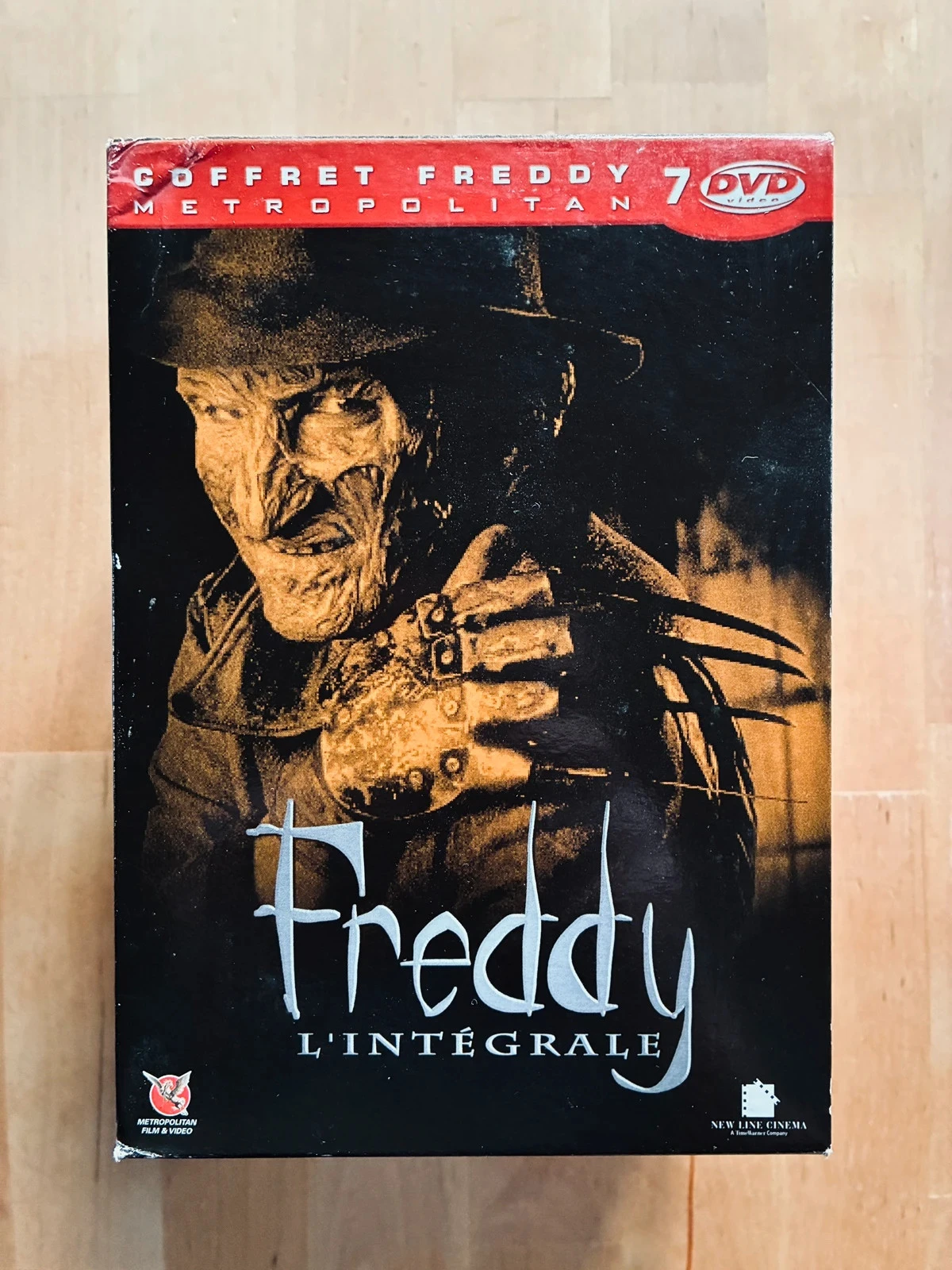 Coffret 7 DVD intégrale saga Freddy édition limitée.